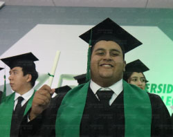 Graduaciones Plantel Torres Landa-95